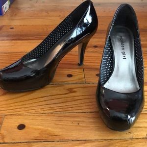Black heel from Madden Girl